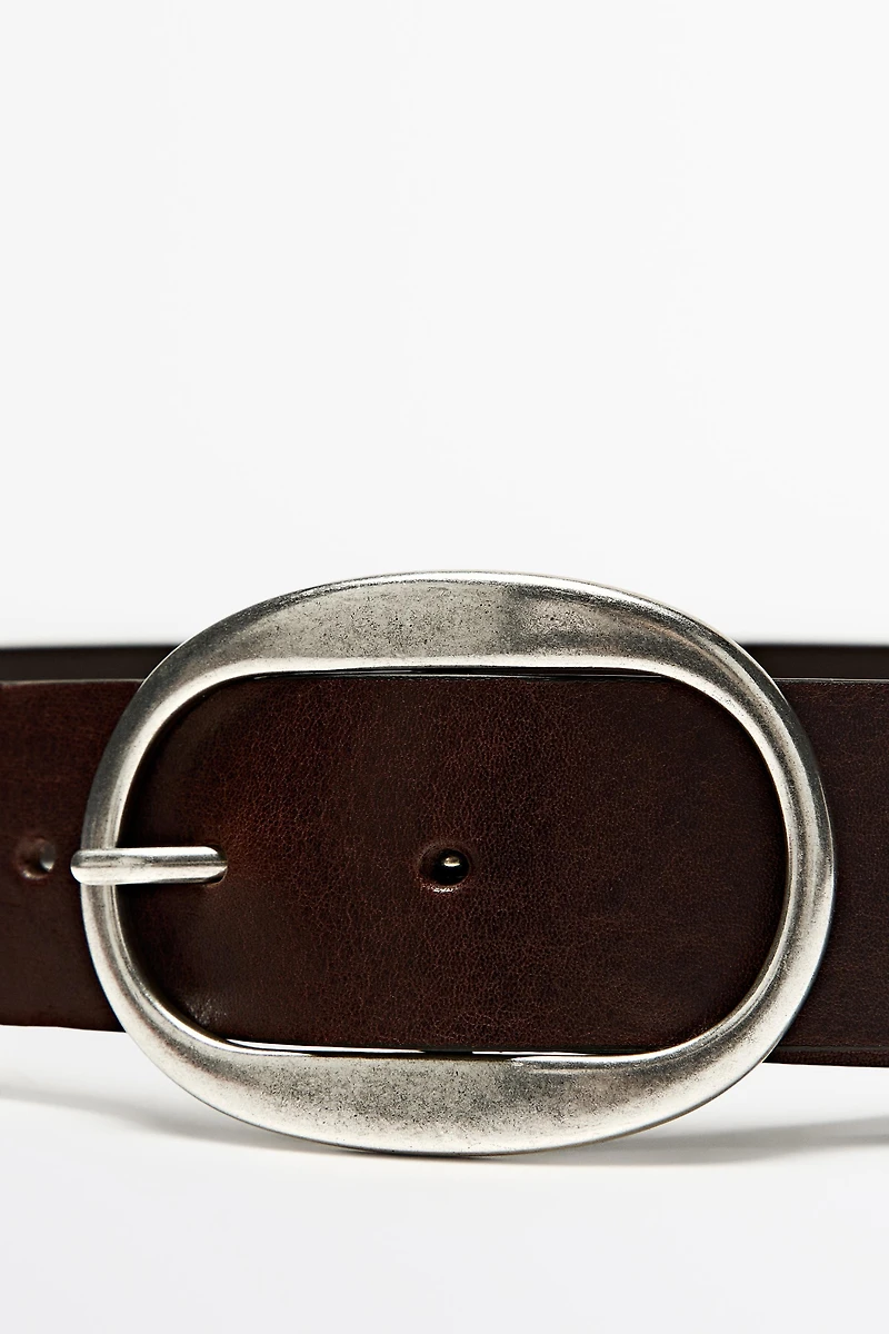 Nappa leather belt with oval buckle