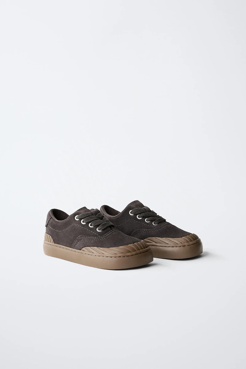 LEATHER SNEAKERS