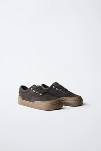 LEATHER SNEAKERS