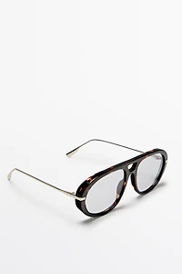Tortoiseshell-effect aviator glasses