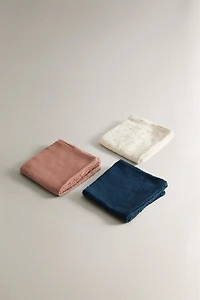 MINI SERVIETTE BÉBÉ FLEUR (PACK DE 3)