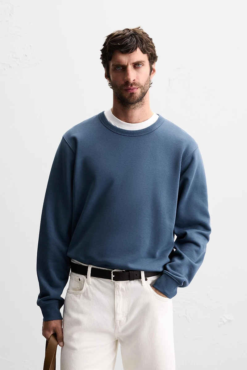 BASIC CREW NECK SWEATSHIRT