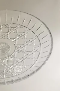 RAISED GLASS SERVING DISH WITH DIAMOND DESIGN