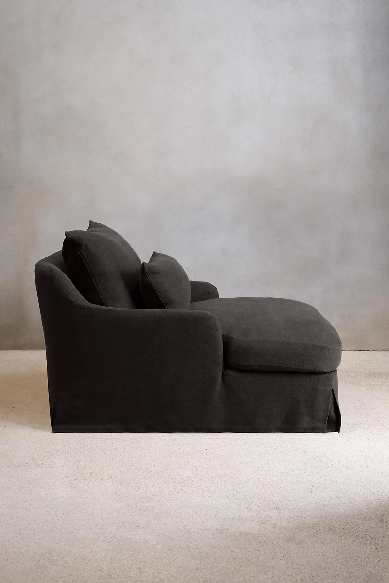 LOVESEAT 01