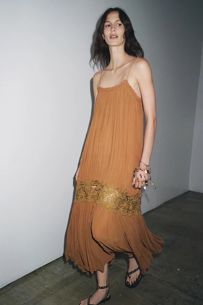 ZW COLLECTION WRINKLED EMBROIDERED DRESS