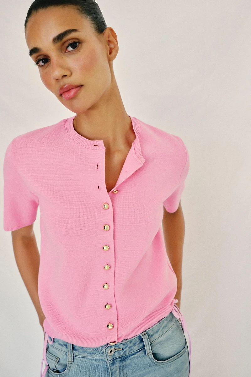 SHORT SLEEVE KNIT CARDIGAN