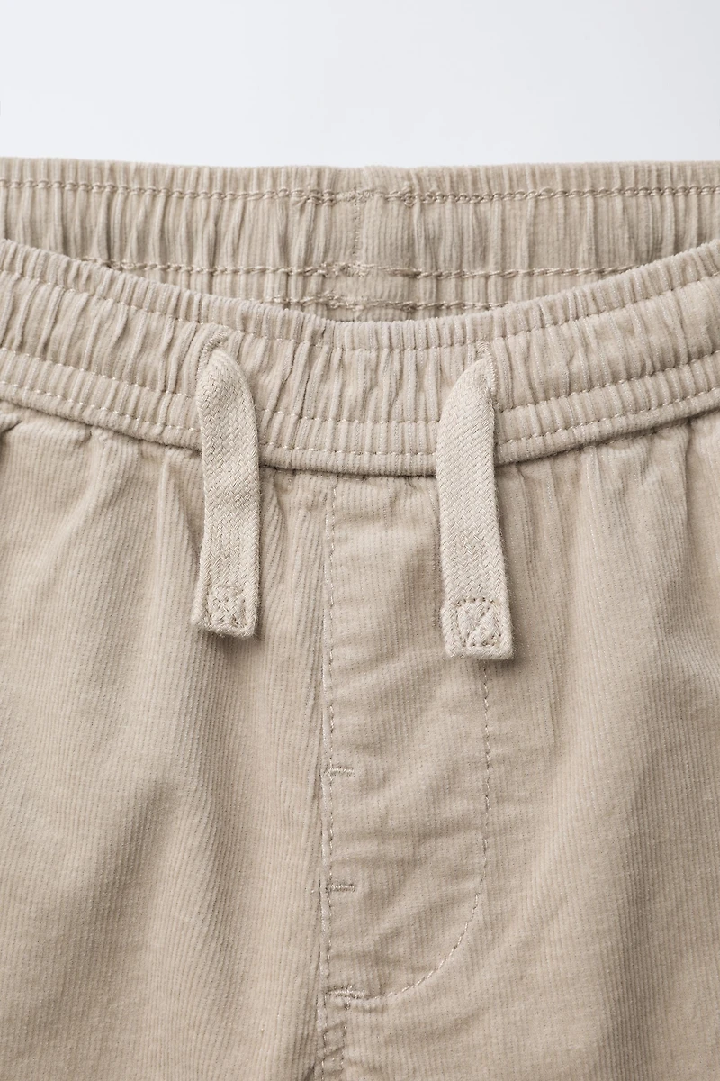 PANTALON EN VELOURS CÔTELÉ FIN DOUBLÉ