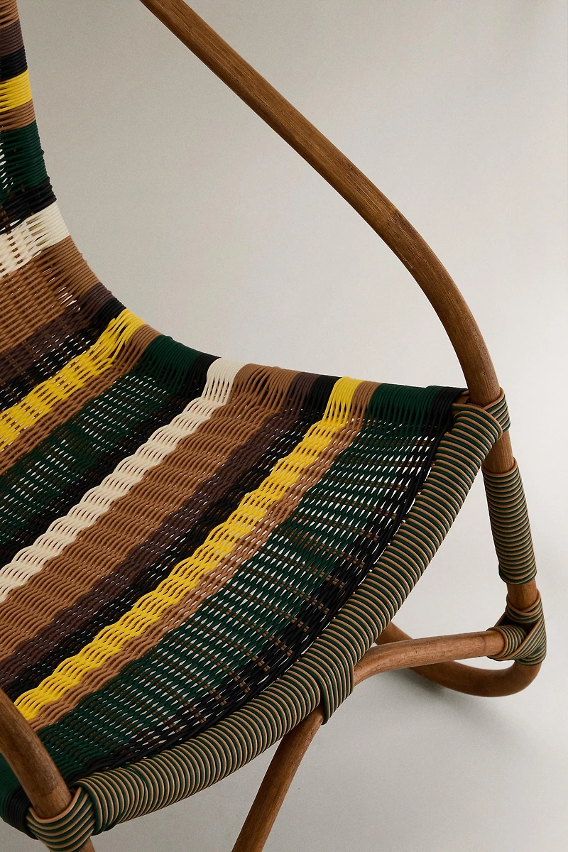 MULTICOLORED WOVEN CHAIR X COLLAGERIE