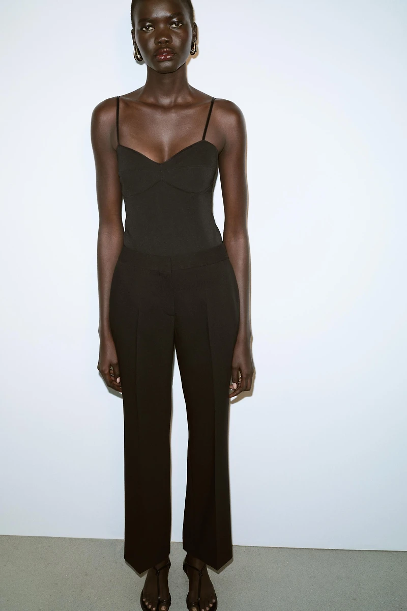 HIGH-WAISTED STRAIGHT LEG PANTS