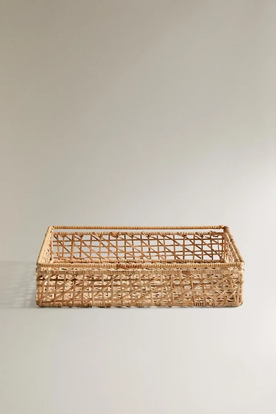 WOVEN RATTAN TRAY