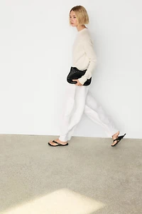 100% cashmere cropped knit sweater