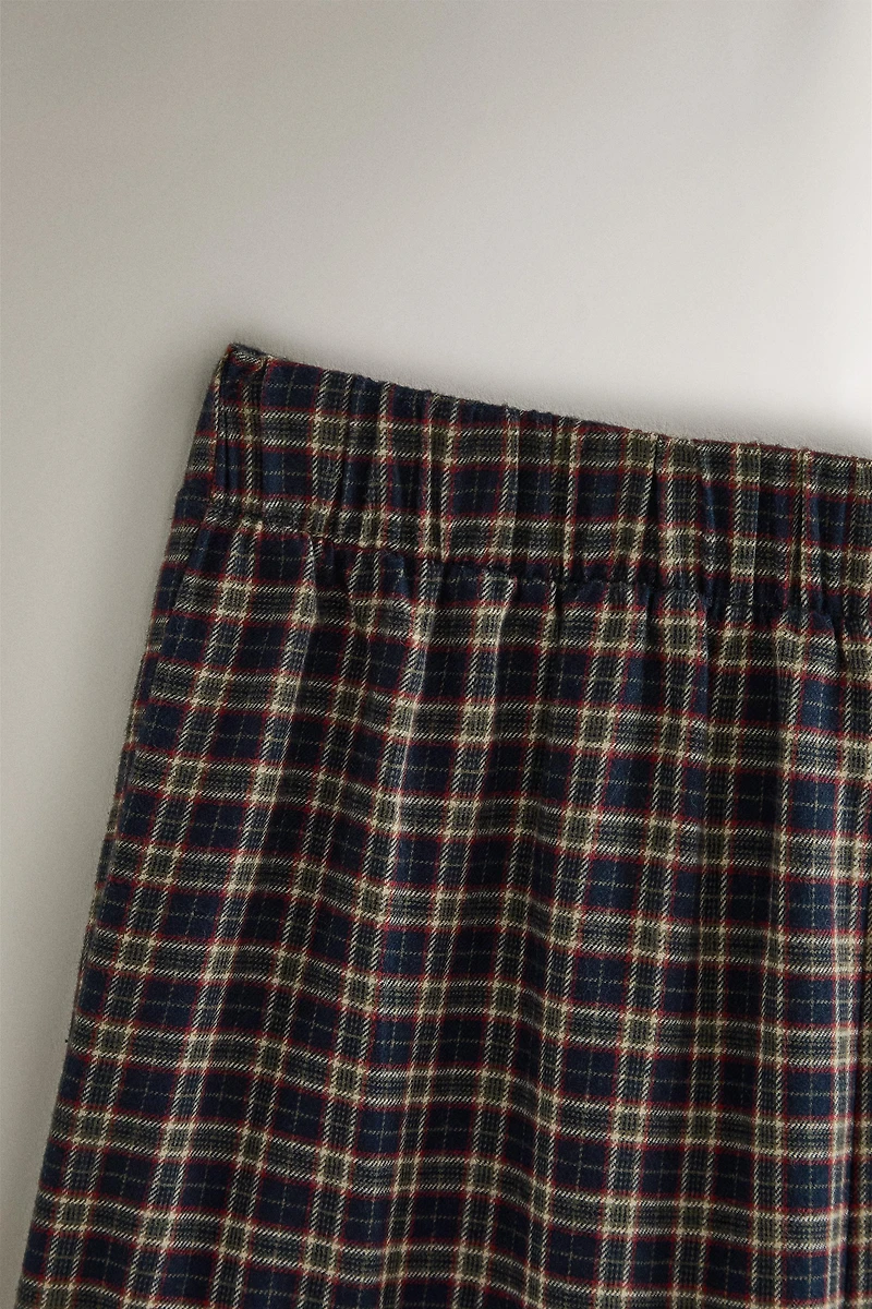 CHECK FLANNEL CHRISTMAS PAJAMA SET (SET OF 2)