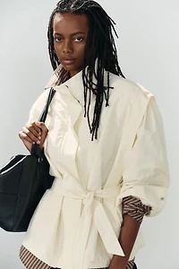 HIGH-NECK BELTED BLAZER
