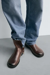 BOTTES EN CUIR ÉDITION LIMITÉE