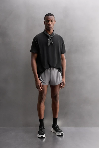 TEXTURED TRAINING T-SHIRT