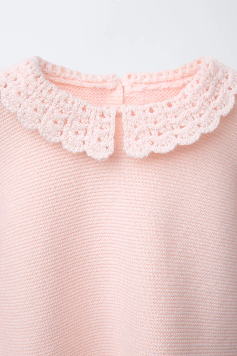 PULL EN MAILLE COL CROCHET