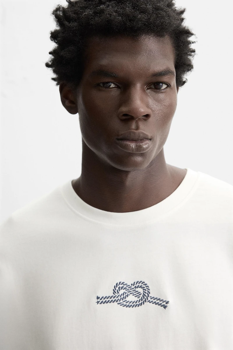 COMBINED EMBROIDERY T-SHIRT