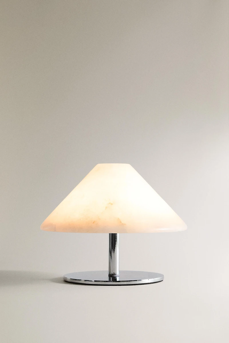 CORDLESS ALABASTER TABLE LAMP