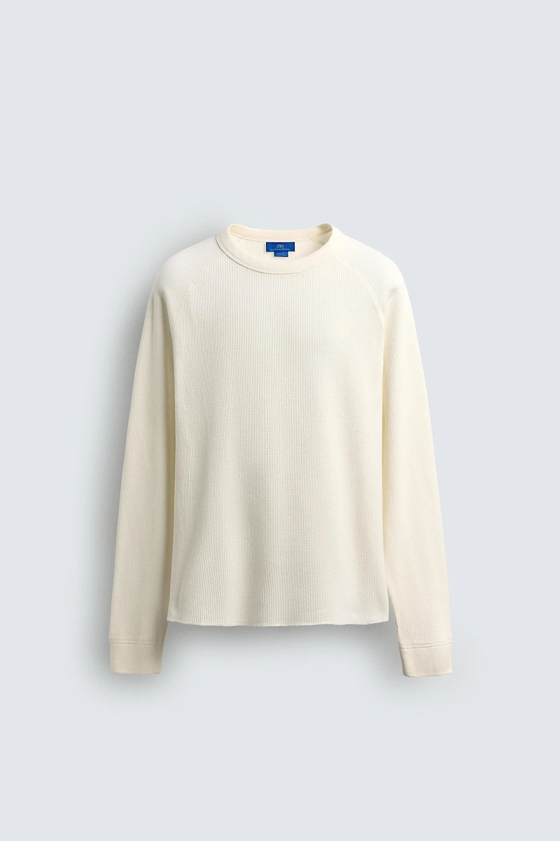 T-SHIRT STRUCTURE WAFFLE AARON LEVINE X ZARA