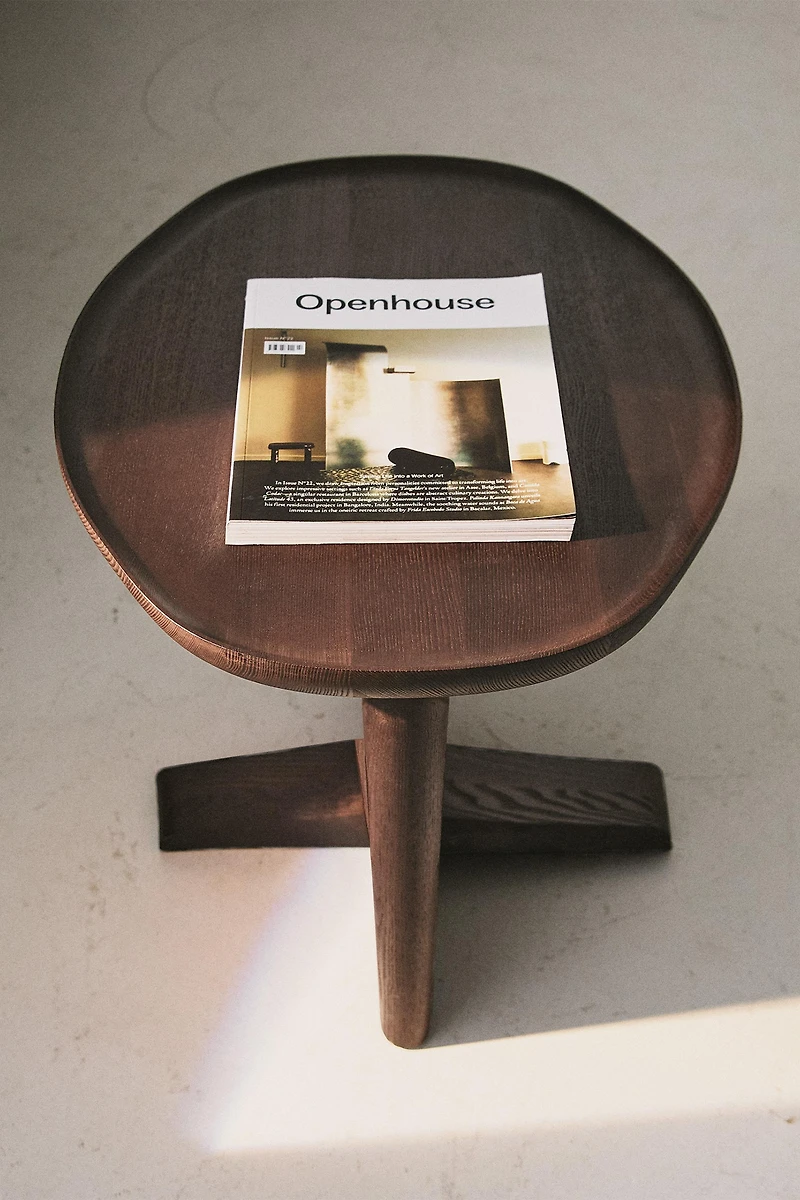 SIDETABLE 03