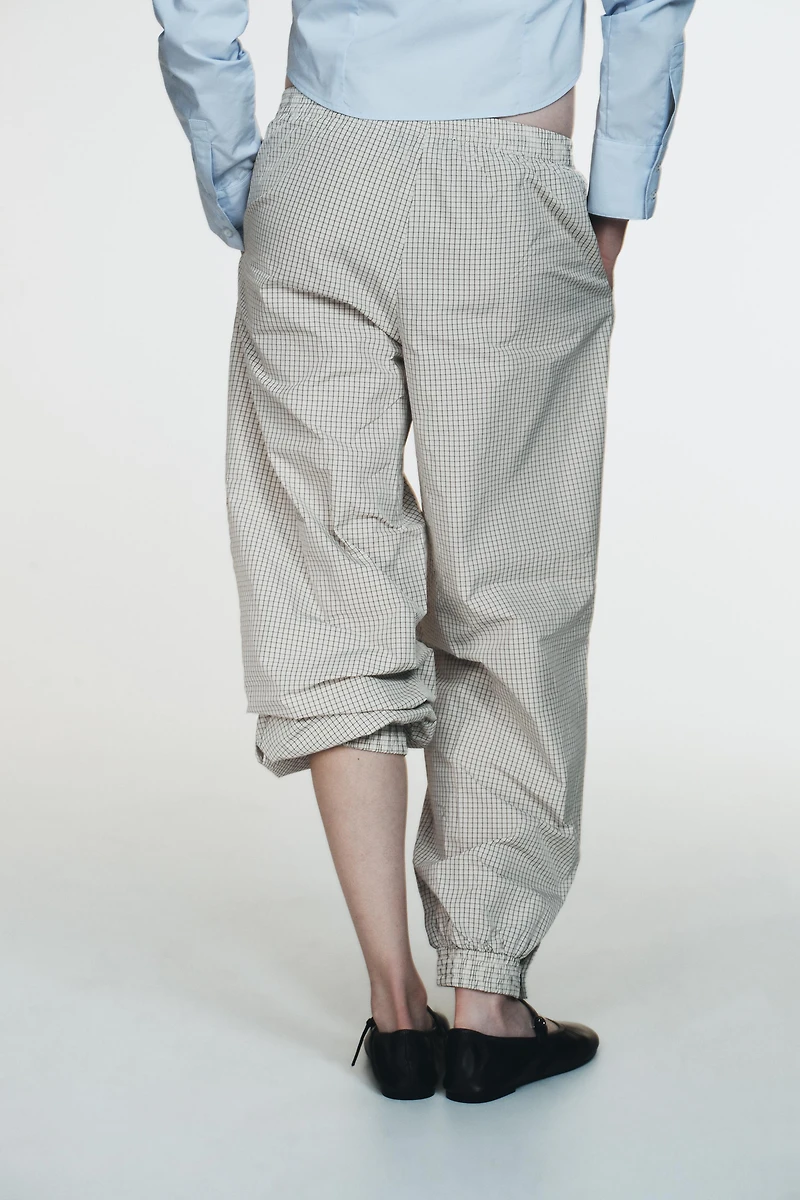 NYLON PLAID BALLOON PANTS