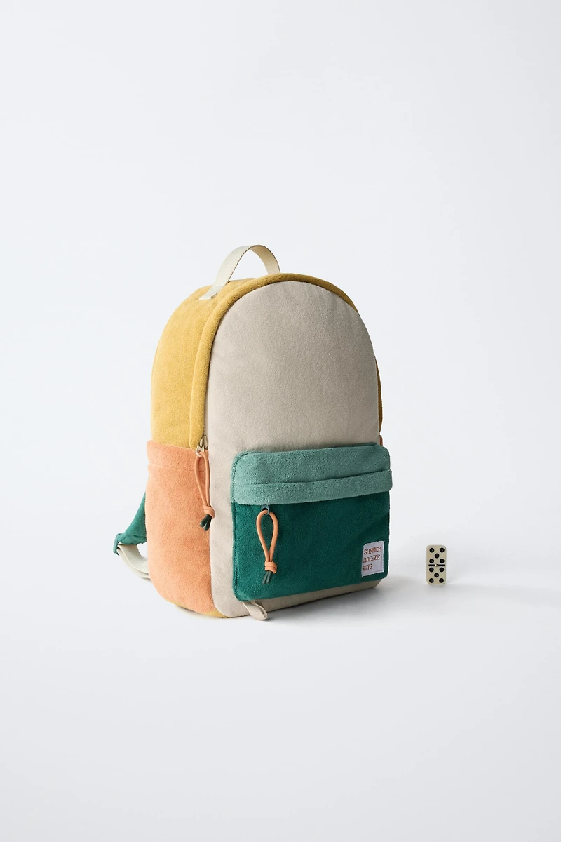 TOWEL BACKPACK