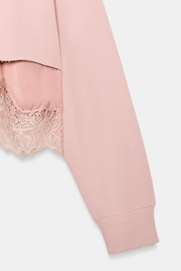 COMBINATION LACE TRIM CROPPED SWEATSHIRT