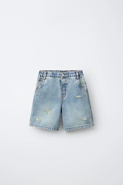 RIPPED DENIM SHORTS