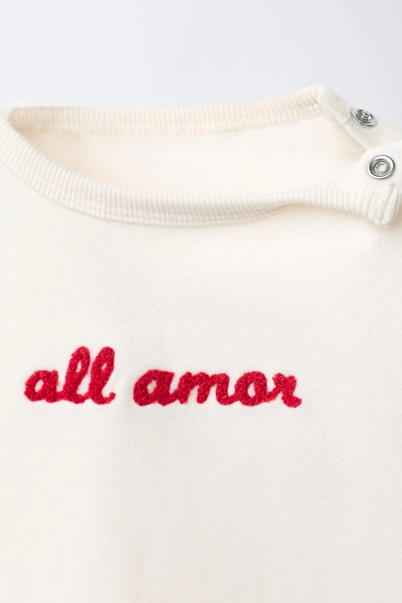 EMBROIDERED TEXT SWEATSHIRT AND PANTS SET