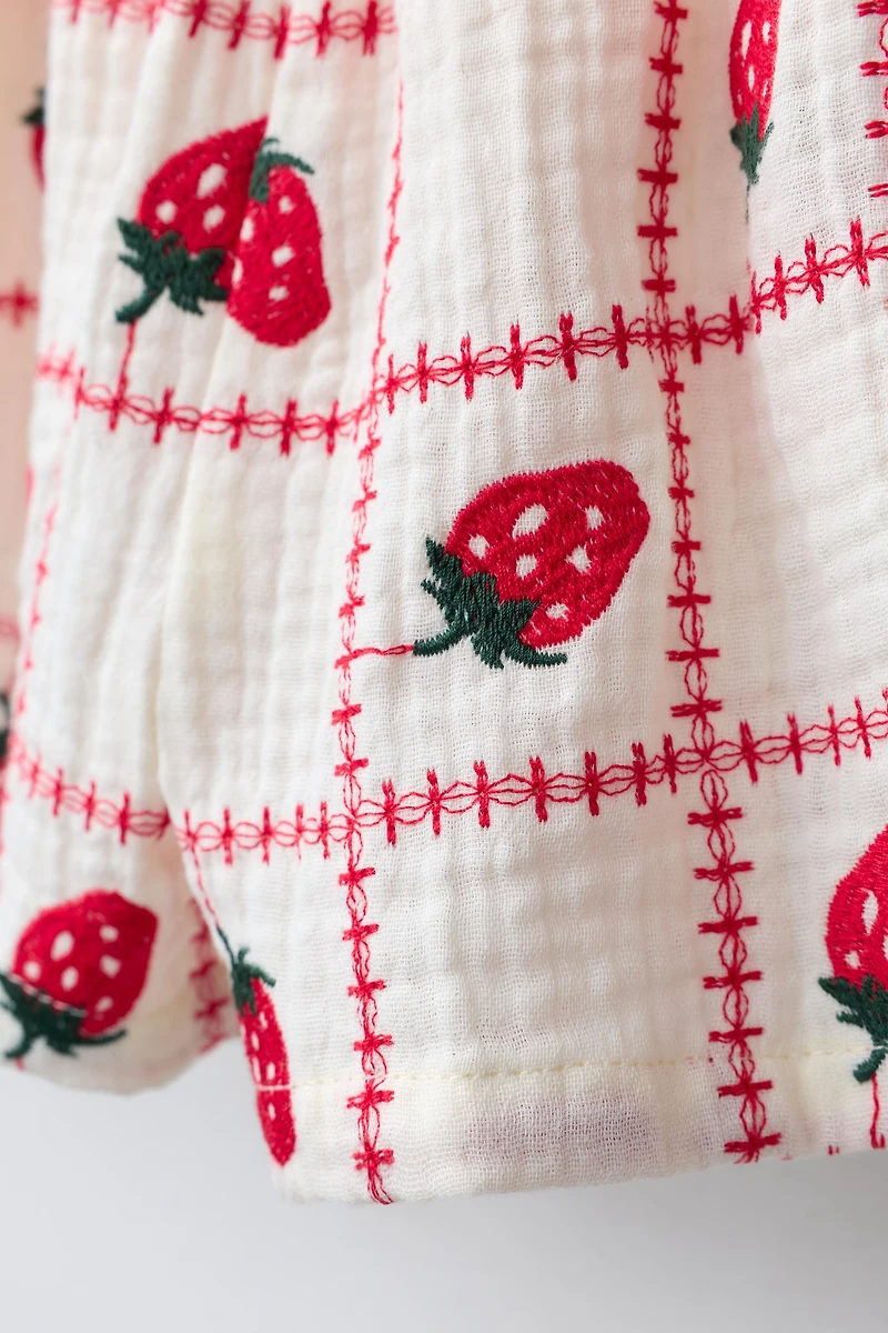 BERMUDA TEXTURÉ FRAISES BRODÉES CASA LAWA X ZARA KIDS