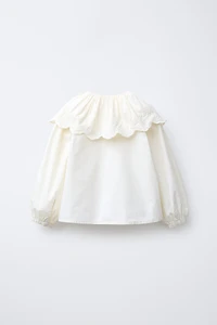 EMBROIDERED PETER PAN COLLAR BLOUSE