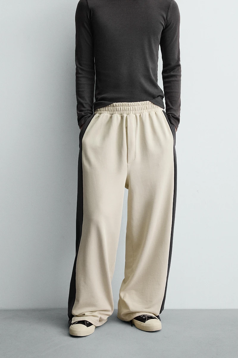 WIDE FIT JOGGER PANTS WITH STRIPES