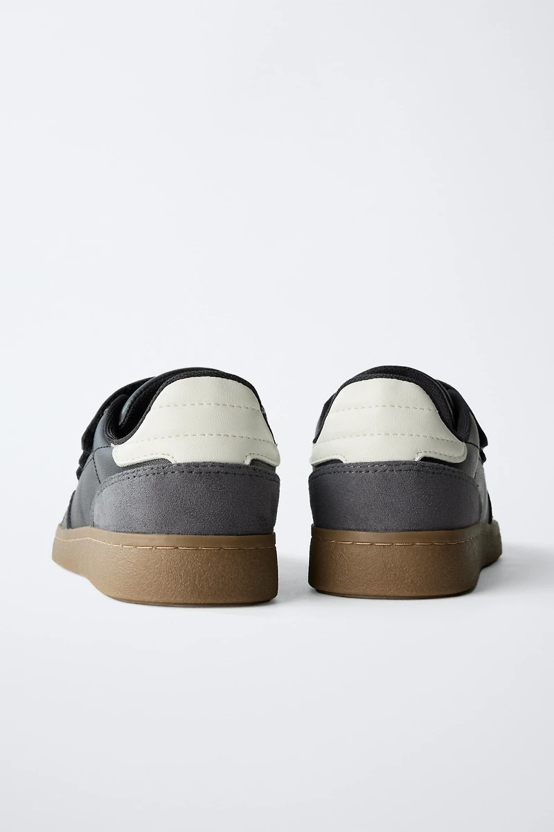 STRAP SNEAKERS