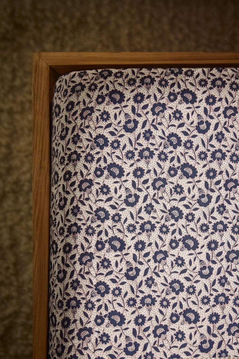 KIDS FLORAL COTTON FITTED SHEET
