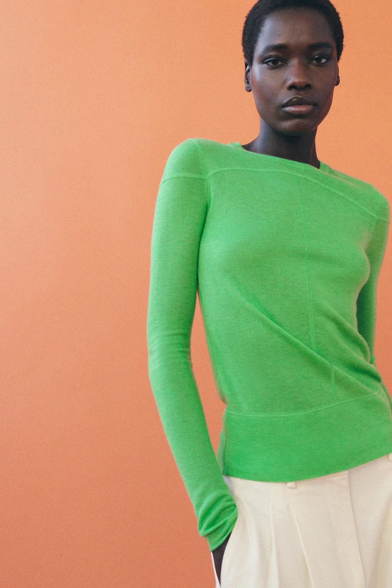 FINE-KNIT WOOL JUMPER
