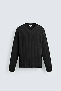 PULL STRUCTURÉ À TORSADES