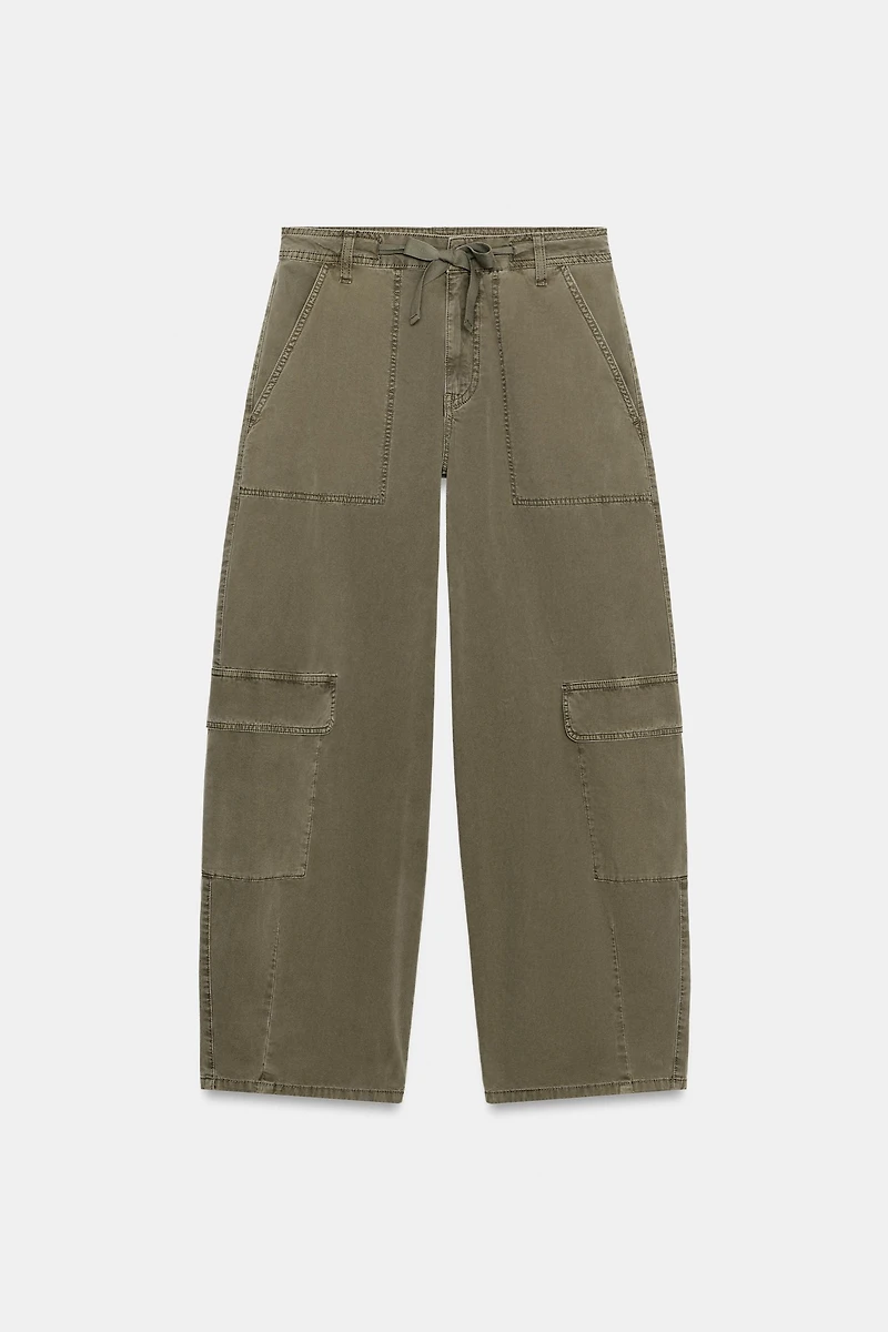 OVERSIZED CARGO PANTS