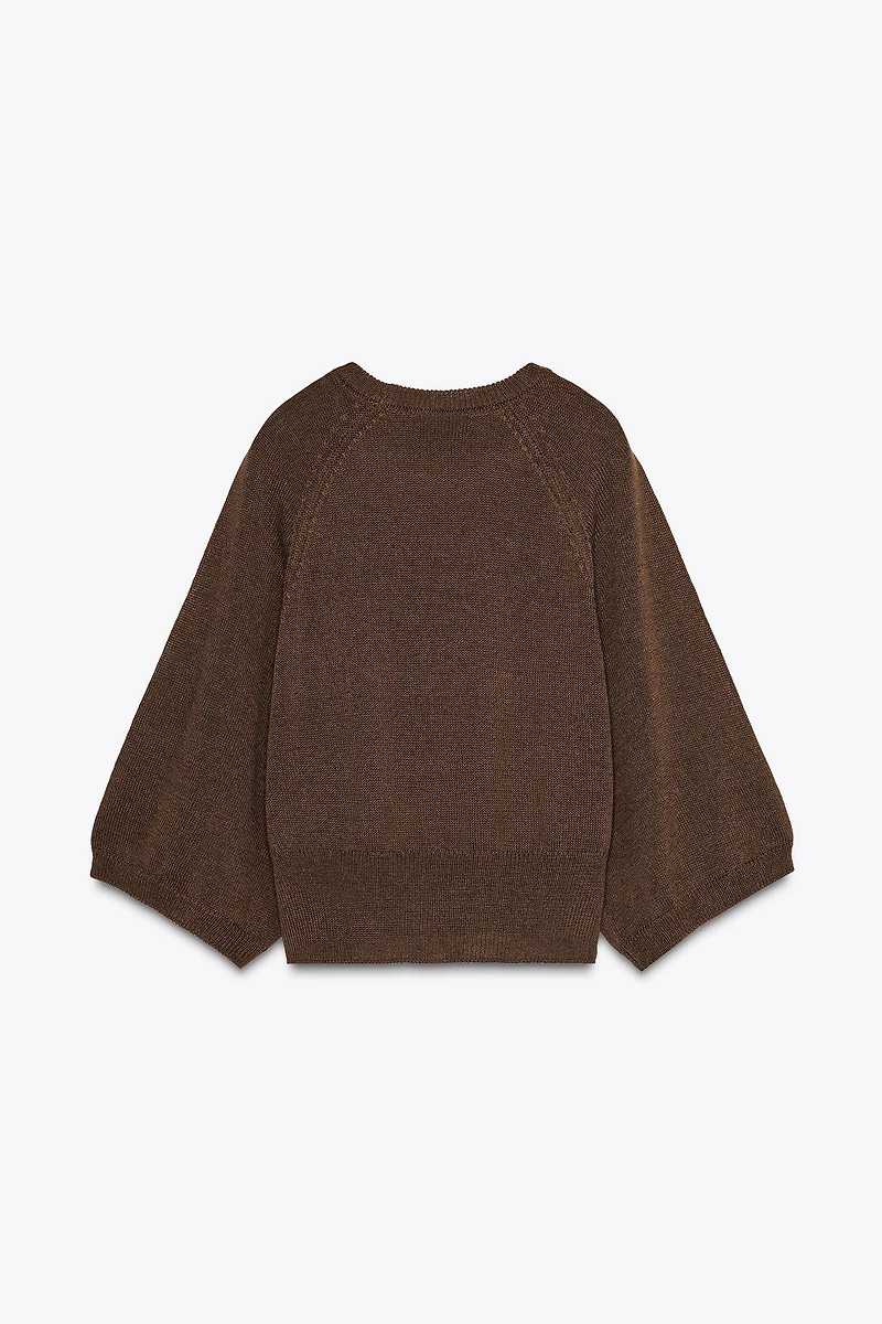 WIDE SLEEVE KNIT SWEATER