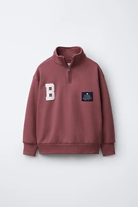 SWEAT DE JOGGING BRODÉ ET ÉTIQUETTE