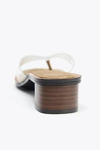 WIDE HEELED VINYL SANDALS