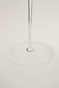 LINED GLASS COCKTAIL COUPE