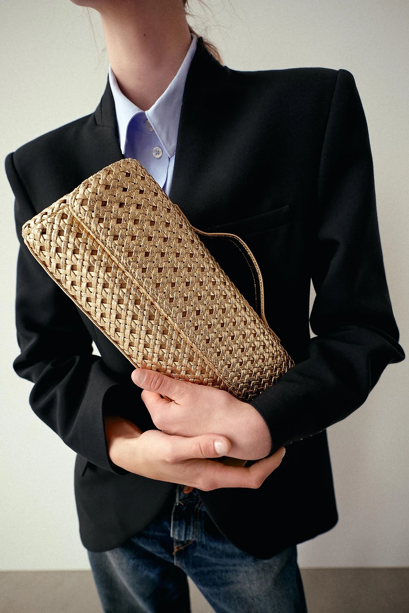 WOVEN ENVELOPE BAG