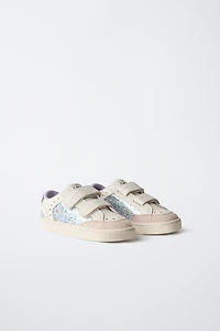 SPARKLY SNEAKERS