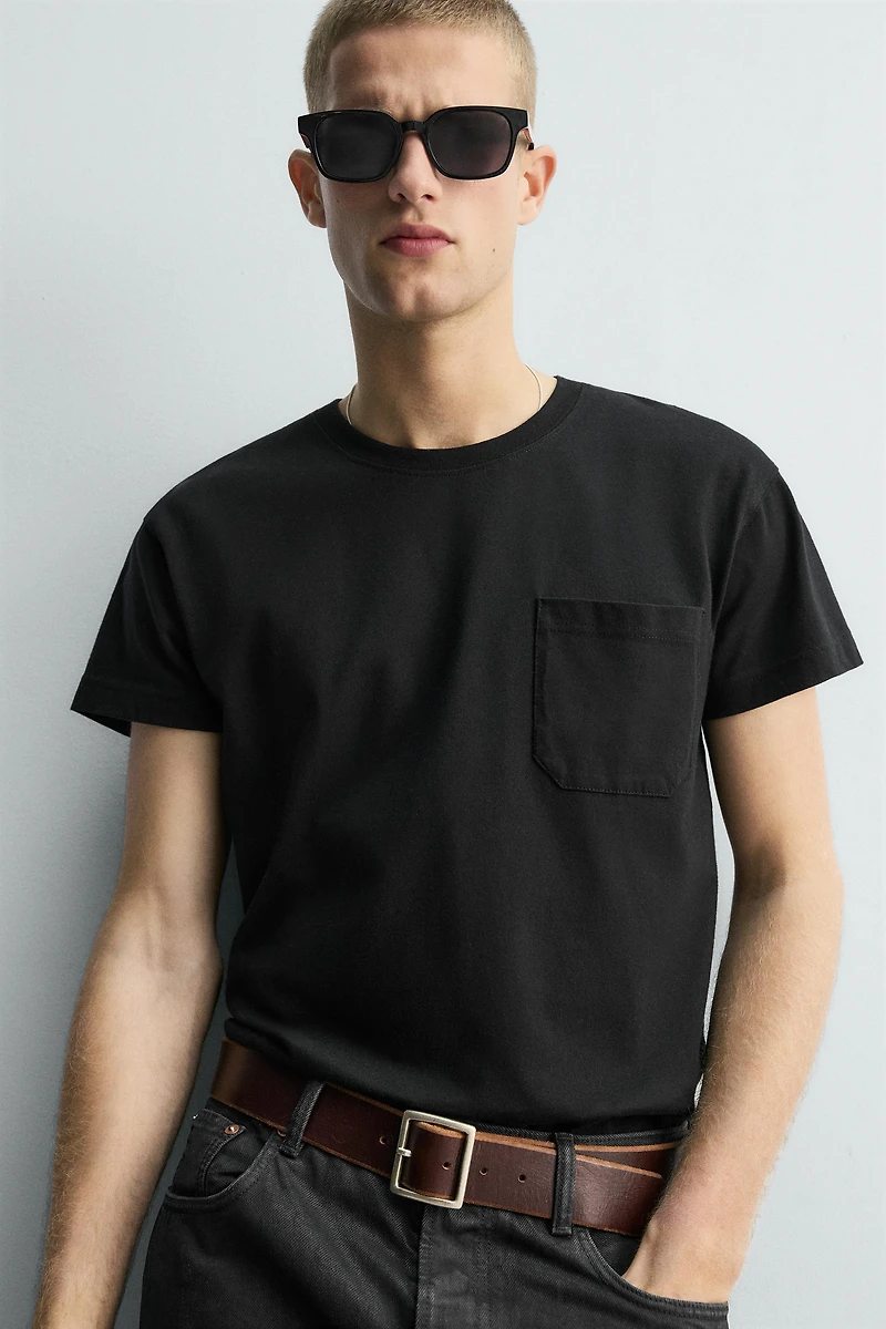 RELAXED FIT POCKET T-SHIRT