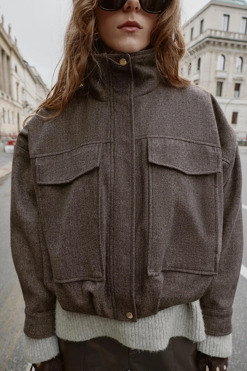 BLOUSON BOMBER BOUFFANT À CHEVRONS