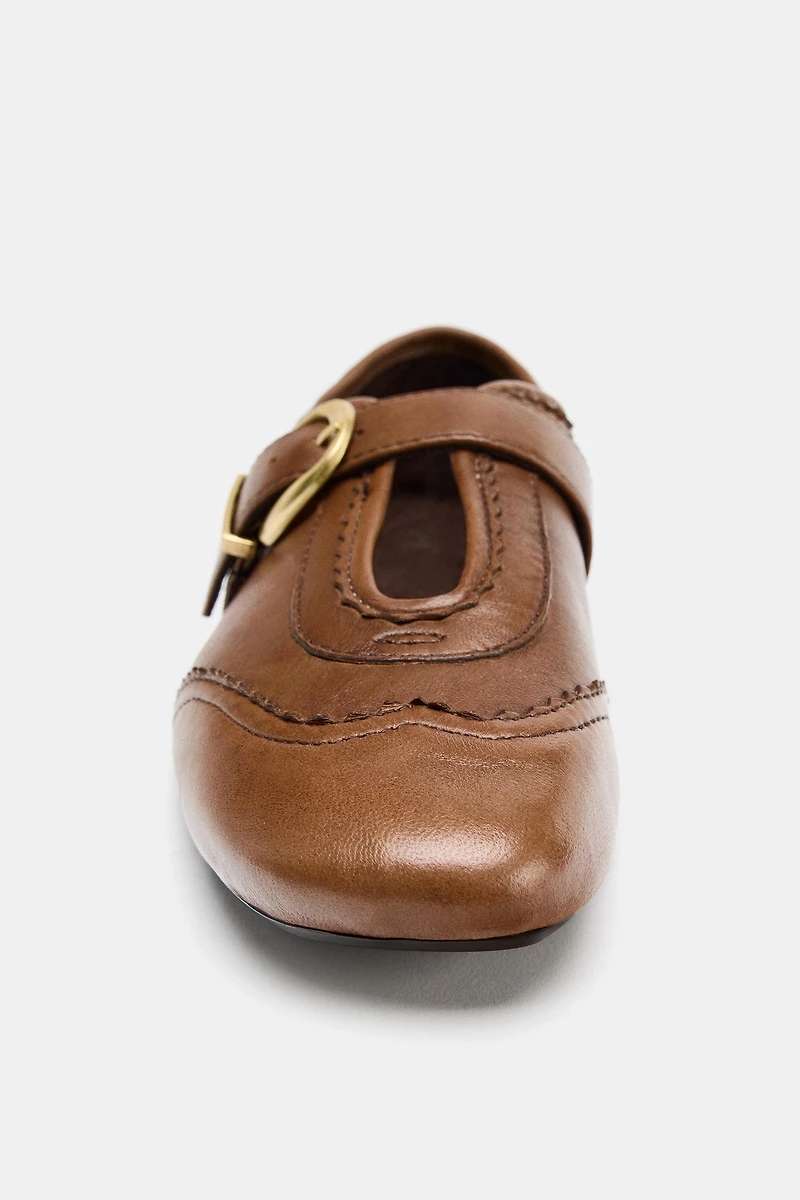 LEATHER WINGTIP BALLET FLATS