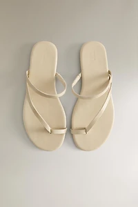 FLAT LEATHER SANDALS