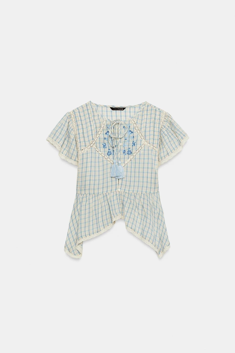 EMBROIDERED PLAID LACE INSERT TOP