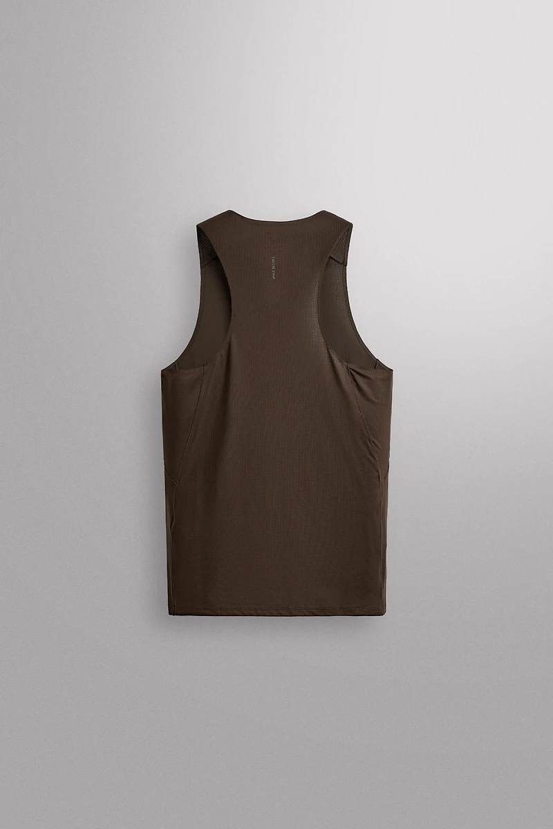 LIGHTWEIGHT RUNNING TANK TOP