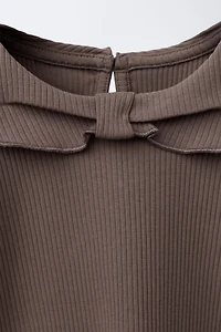 T-SHIRT CÔTELÉ COL CLAUDINE